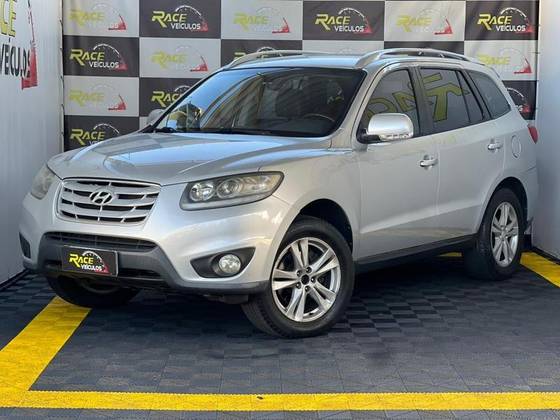 HYUNDAI SANTA FÉ 3.5 MPFI GLS 7 LUGARES V6 24V 285CV GASOLINA 4P AUTOMÁTICO HYUNDAI SANTA FÉ 3.5 MPFI GLS 7 LUGARES V6 24V 285CV GASOLINA 4P AUTOMÁTICO